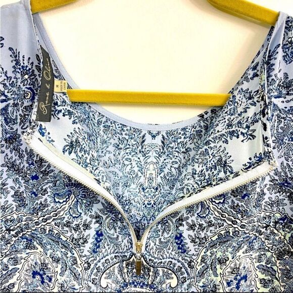 Rose & Olive| paisley blue blouse Med light blue/black - Picture 3 of 6